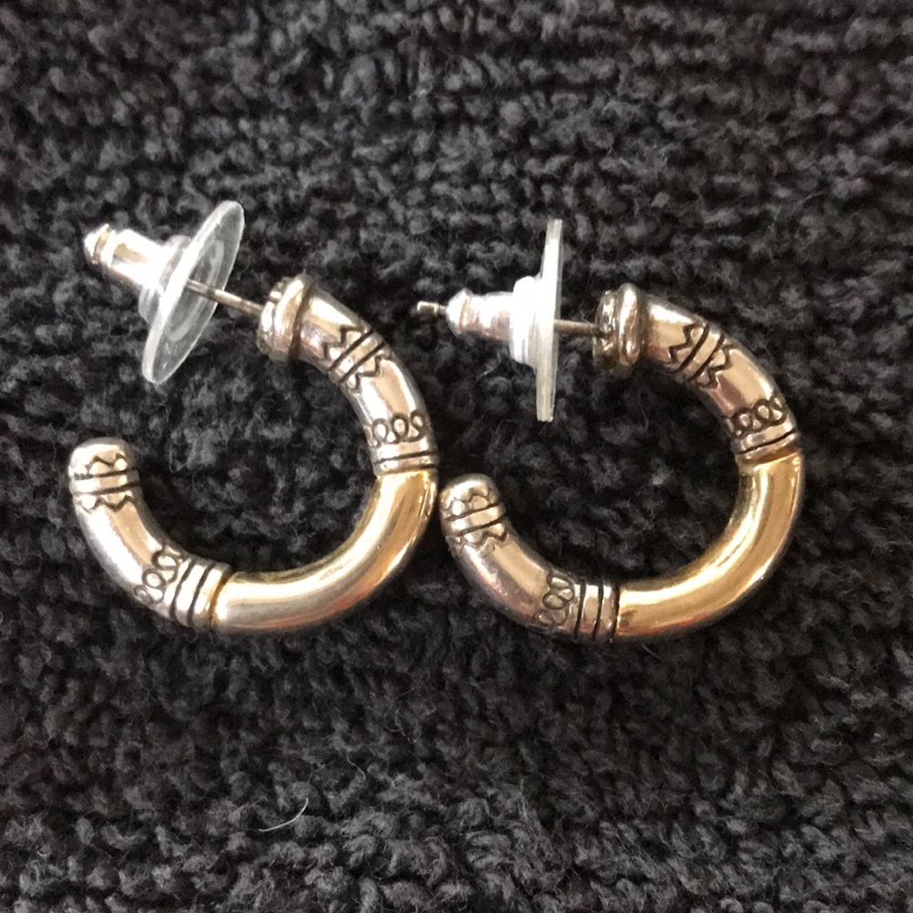 Brighton Earrings 💖
